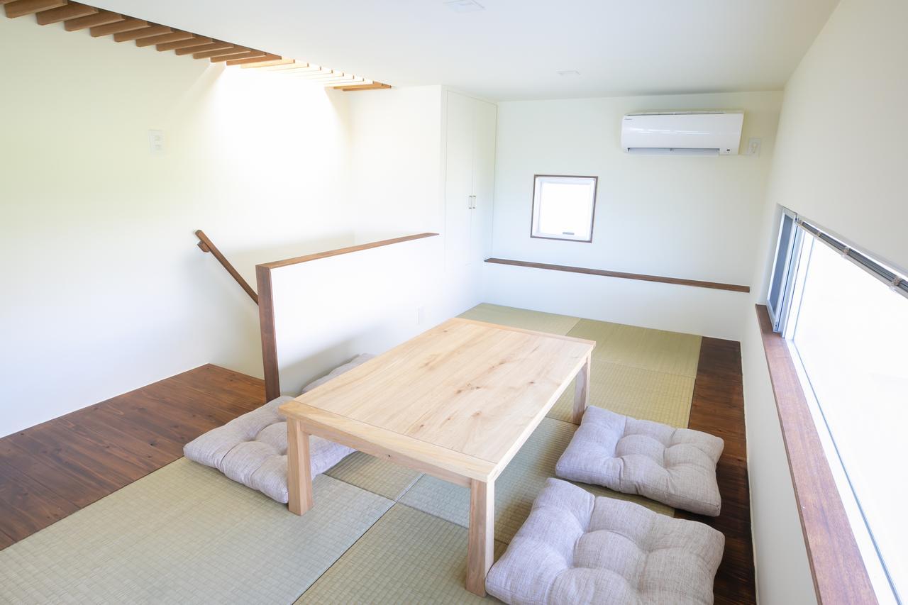 Hôtel Keiki Beachhouse & Cafe à Nakijin Extérieur photo